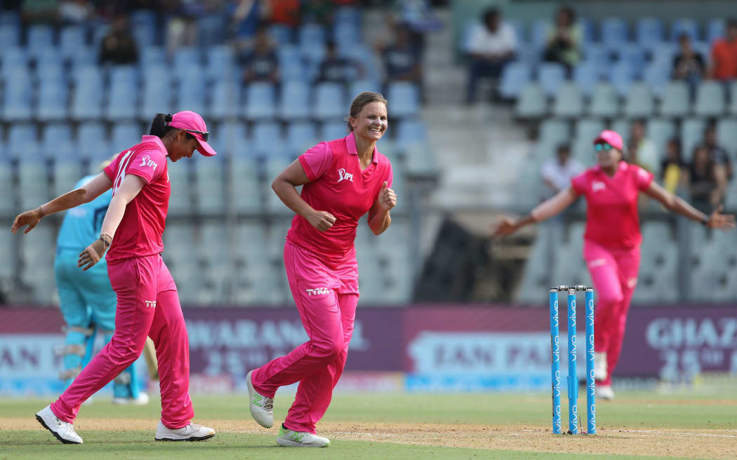 Suzie Bates playing in the Women's T20 Challenge in India in 2018.