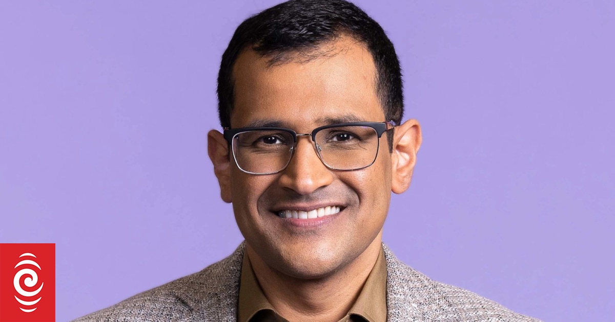 Former Breakfast host Kamahl Santamaria's deep-dive inquiry into TVNZ seeks 'texts, emails' from colleagues and bosses - Vimarsana News